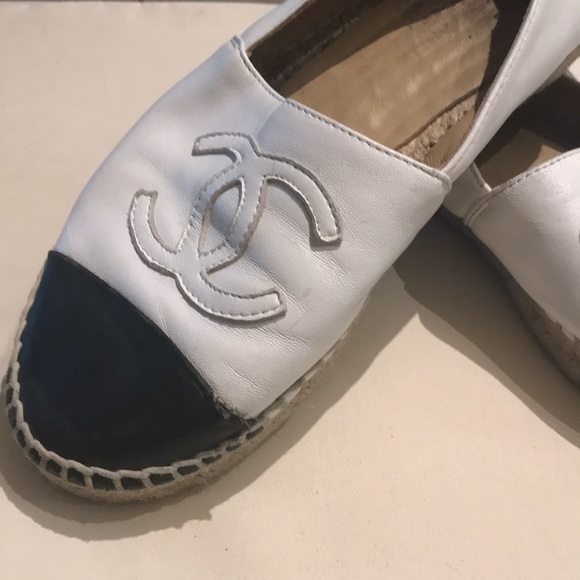 Chanel black/white Espadrilles lambskin leather Cc cap double flats - Picture 4 of 6